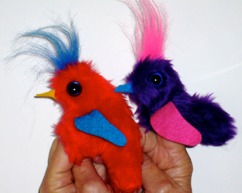 Two Little Dickie Birds (Finger Puppets & Nursery Rhyme Chart)