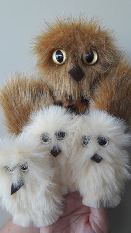 Owl Mother & 3 Owl Babies (Finger Puppets)